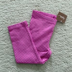 NWT Tea Collection 3T Capri leggings